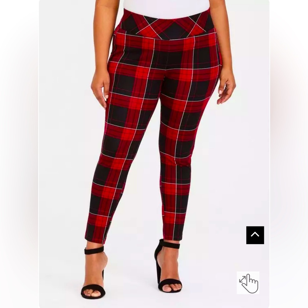 Torrid Premium Ponte stretch pull on pixie pant red plaid 6R  size 6
